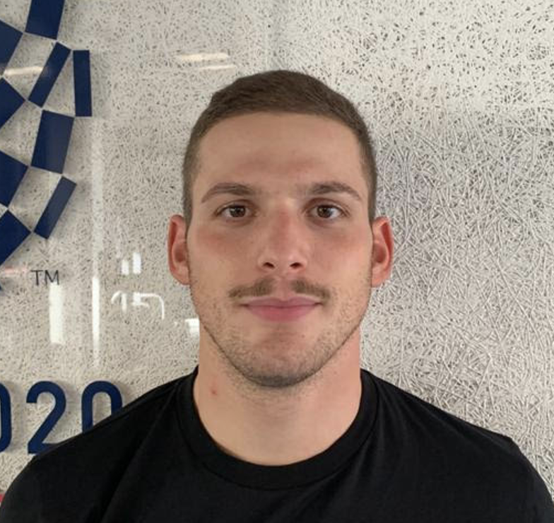 Tamas Grossmann         Tamas Grossmann        